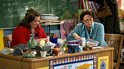 Peggy Shaves Her Legs