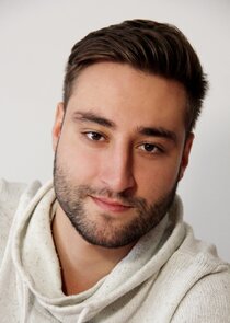 Максим Лазарев