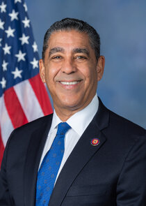Adriano Espaillat